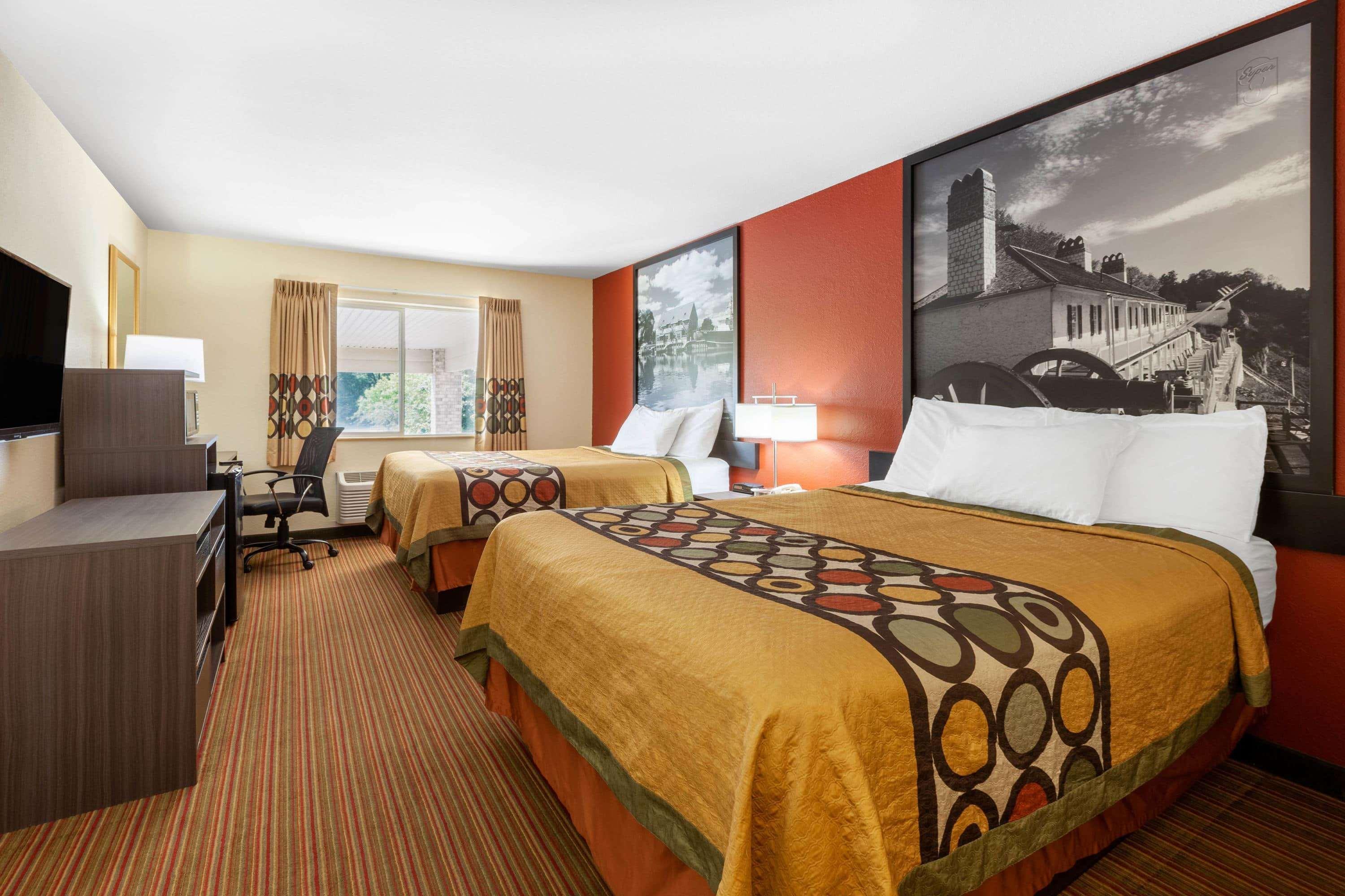 Super 8 By Wyndham Big Rapids Exterior foto