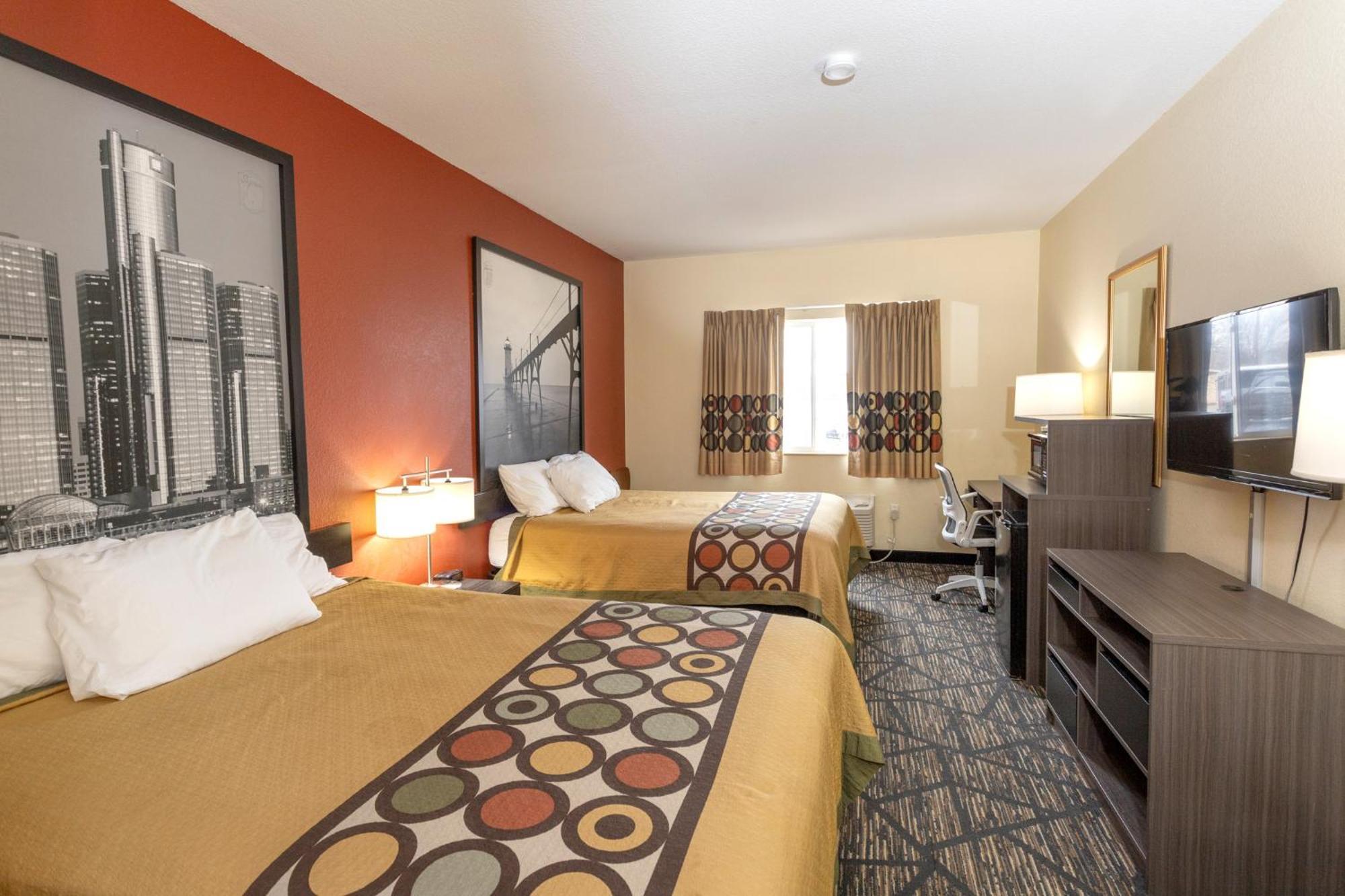 Super 8 By Wyndham Big Rapids Exterior foto